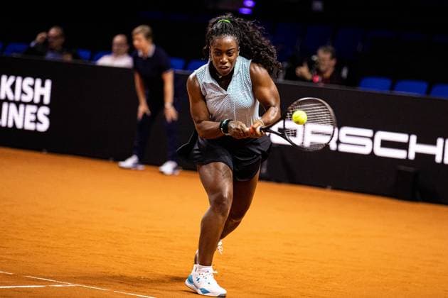 Sachia Vickery USA Sachia Vickery USA vs Coco Gauff USA GER Porsche Tennis Grand Prix GP Stuttgart 2024, Porsche Arena, 17 04 2024 GER Porsche Tennis Grand Prix GP Stuttgart 2024 Porsche Arena, 17 04 2024 Stuttgart Copyright: xEibner-Pressefoto RogerxBuerkex EP