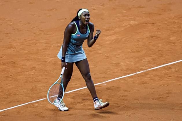 Coco Gauff USA win the match, wins the match against Sachia Vickery USA Coco cheers with victory fist Sachia Vickery USA vs Coco Gauff USA GER Porsche Tennis Grand Prix GP Stuttgart 2024, Porsche Arena, 17 04 2024 GER Porsche Tennis Grand Prix GP Stuttgart 2024 Porsche Arena, 17 04 2024 Stuttgart Copyright: xEibner-Pressefoto RogerxBuerkex EP