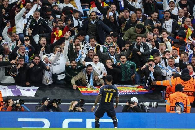 UEFA Champions League Quarter Final Manchester City v Real Madrid Rodrygo of Real Madrid celebrates his goal to make it 0-1 during the UEFA Champions League Quarter Final Manchester City vs Real Madrid at Etihad Stadium, Manchester, United Kingdom, 17th April 2024 (Photo by Mark Cosgrove News Images) Manchester Etihad Stadium Manchester United, ManU Kingdom Copyright: xMarkxCosgrove NewsxImagesx