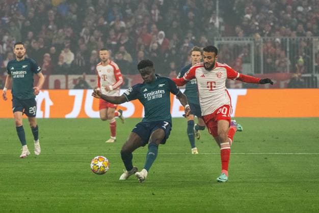 Football, Men, 2023 2024 season, Champions League quarter-final, second leg , FC Bayern Munich Arsenal London, v l Bukayo Saka FC Arsenal , Nouassir Mazraoui FC Bayern Munich , 17 04 2024, Copyright: xMatthiasxKochx