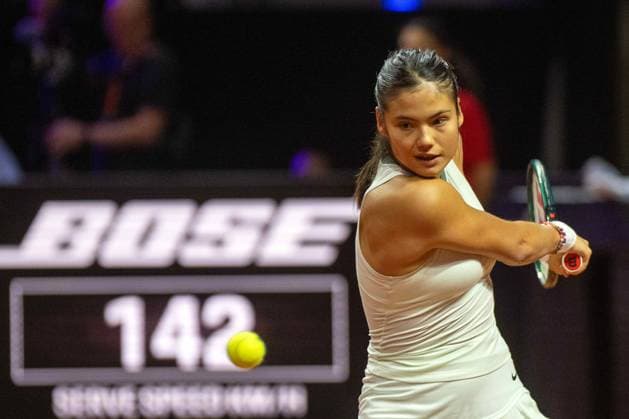 Emma Raducanu GBR xettx, Germany, Stuttgart, 17 04 2024, Tennis, Porsche Tennis Grand Prix, Day 5, 2024, Round 1, E Raducanu A Kerber, Porsche Arena Photo A2 Bildagentur Peter Hartenfelser