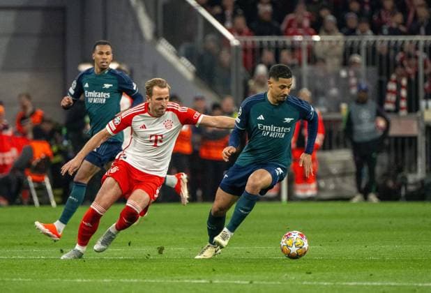 Football, Men, Season 2023 2024, Champions League quarter-final, second leg , FC Bayern Munich Arsenal London, v l Harry Kane FC Bayern Munich , William Saliba FC Arsenal , 17 04 2024, Copyright: xMatthiasxKochx