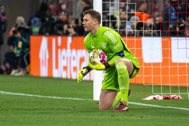 Manuel Neuer 1 FC Bayern Muenchen , FC Bayern Muenchen vs FC Arsenal, Football, Champions League quarter-final second leg, 17 04 2024 DFB regulations prohibit any use of photographs as image sequences and or quasi video Muenchen Bayern Germany Copyright: xkolbert-press UlrichxGamelx