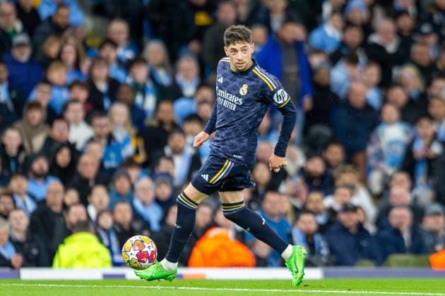 Manchester City v Real Madrid Champions League 17 04 2024. Quarter Final Real Madrid midfielder Federico Valverde (15) during the Champions League quarter-final second leg match between Manchester City and Real Madrid at the Etihad Stadium, Manchester, England on 17 April 2024. Editorial use only , Copyright: xIanxStephenx PSI-19482-0022