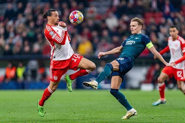 Martin Oedegaard FC Arsenal London, 8 Leroy Sane FC Bayern Muenchen, 10 FC Bayern Muenchen vs FC Arsenal, Football, UEFA Champions League, Quarter-final quarter-final, 17 04 2024 FC Bayern Muenchen vs FC Arsenal, Football, UEFA Champions League, Quarter-final quarter-final, 17 04 2024 Munich Copyright: xEibner-Pressefoto BahhoxKarax EP_BKA