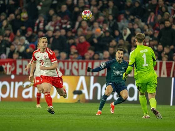 Matthijs de Ligt FC Bayern Muenchen, 04 , Manuel Neuer, FC Bayern Muenchen, 01 , Gabriel Martinelli FC Arsenal London, 11 , GER, FC Bayern Muenchen FCB vs FC Arsenal ARS , Football, UEFA Champions League, quarter-final second leg, 2023 2024 season, 17 04 2024, DFB DFL regulations prohibit any use of photographs as image sequences and or quasi video , GER, FC Bayern Muenchen FCB vs FC Arsenal ARS , Fußball, UEFA Champions League, Viertelfinal Rueckspiel, Saison 2023 2024, 17 04 2024 Muenchen Copyright: xEibner-Pressefoto SaschaxWaltherx EP_EER