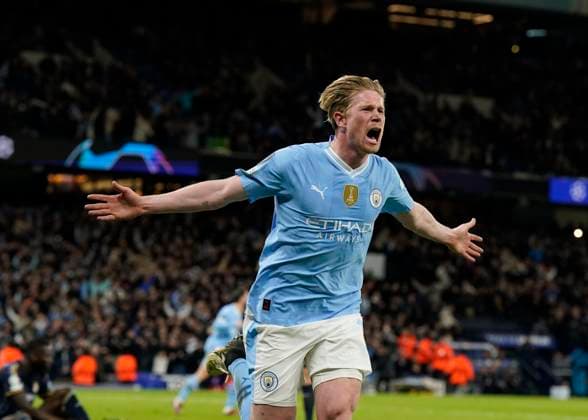 Manchester, England, 17th April 2024. Kevin De Bruyne of Manchester City celebrates scoring the equalising goal (1-1) during the UEFA Champions League Quarter Final 2nd Leg match at the Etihad Stadium, Manchester. Picture credit should read: Andrew Yates Sportimage EDITORIAL USE ONLY. No use with unauthorised audio, video, data, fixture lists, club league logos or live services. Online in-match use limited to 120 images, no video emulation. No use in betting, games or single club league player publications. SPI-3082-0088