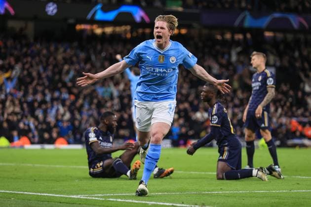 Fußball UEFA-Champions-League-Viertelfinale 2. Spiel Manchester City gegen Real Madrid 17. April 2024 UEFA-Champions-League-Viertelfinale 2. Spiel Manchester City gegen Real Madrid Kevin De Bruyne von Manchester City feiert sein erstes Tor Foto Simon Stacpoole Abseits Manchester UK  Copyright: xSimonxStacpoolexOffside