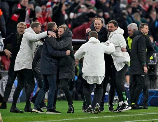 17 04 2024, Football UEFA Championsleague 2023 2024 Quarterfinals, FC Bayern Munich FC Arsenal London, in the Allianz Arena Munich Coach Thomas Tuchel FC Bayern Munich Jubeltraube DFL and DFB regulations prohibit any use of photographs as image sequences and or quasi video