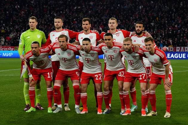 Football, UEFA Champions League Season 2023 2024, Quarterfinal, Quarterfinal, FC Bayern Munich Arsenal FC, Allianzarena Munich Back row from l Manuel Neuer, Eric Dier, Leon Goretka, Matthijs de Ligt , Noussair Mazraoui, Front Leroy Sane, Harry kane, Eric Dier, Jamal Musiala, Konrad Laimer, Joshua Kimmich, all FC Bayern Munich, Team photo, Team photo