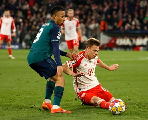 (240418) -- MUNICH, April 18, 2024 -- Joshua Kimmich (R) of Bayern Munich vies with Gabriel Jesus of Arsenal during the UEFA Champions League quarterfinal 2nd Leg football match between Bayern Munich and Arsenal in Munich, Germany, April 17, 2024. (Photo by Xinhua) (SP)GERMANY-MUNICH-FOOTBALL-UEFA CHAMPIONS LEAGUE-BAYERN MUNICH VS ARSENAL PhilippexRuiz 