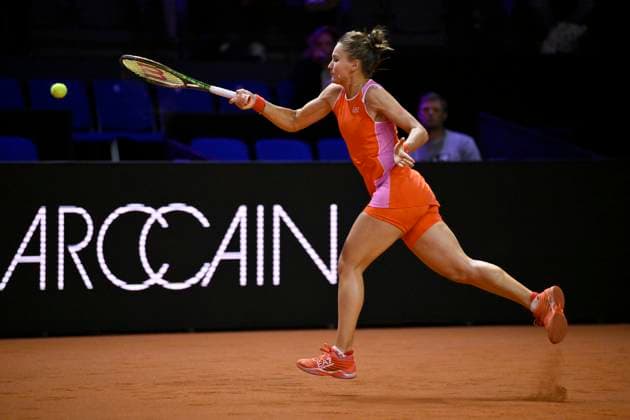 Veronika Kudermetova RUS Action Tennis Ladies Porsche Cup Porsche Tennis Grand Prix GP Stuttgart 2024 Porsche Arena 18 04 2024 DFL REGULATIONS PROHIBIT ANY USE OF PHOTOGRAPHS AS IMAGE SEQUENCES AND OR QUASI VIDEO Porsche Tennis Grand Prix GP Stuttgart 2024