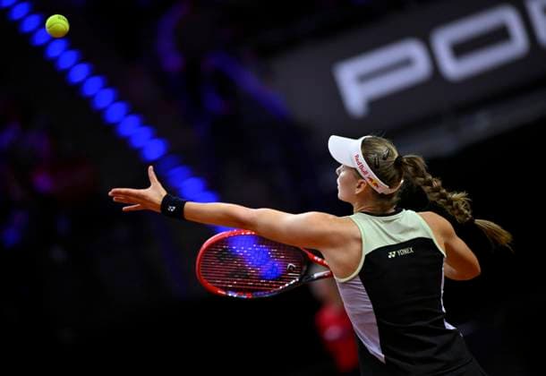 Elena Rybakina KAZ Action Serve Tennis Ladies Porsche Cup Porsche Tennis Grand Prix GP Stuttgart 2024 Porsche Arena 18 04 2024 DFL REGULATIONS PROHIBIT ANY USE OF PHOTOGRAPHS AS IMAGE SEQUENCES AND OR QUASI VIDEO Porsche Tennis Grand Prix GP Stuttgart 2024