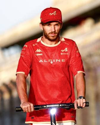 GASLY Pierre (fra), Alpine F1 Team A524, portrait during the Formula 1 Lenovo Chinese Grand Prix 2024, 5th round of the 2024 Formula One World Championship, WM, Weltmeisterschaft from April 19 to 21, 2024 on the Shanghai International Circuit, in Shanghai, China - F1 - CHINESE GRAND PRIX 2024 DPPI Panoramic  240418_R05_CHINA_DP_894340.JPG