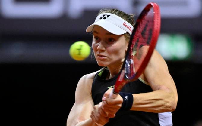 Elena Rybakina KAZ Action Tennis Ladies Porsche Cup Porsche Tennis Grand Prix GP Stuttgart 2024 Porsche Arena 18 04 2024 DFL REGULATIONS PROHIBIT ANY USE OF PHOTOGRAPHS AS IMAGE SEQUENCES AND OR QUASI VIDEO Porsche Tennis Grand Prix GP Stuttgart 2024