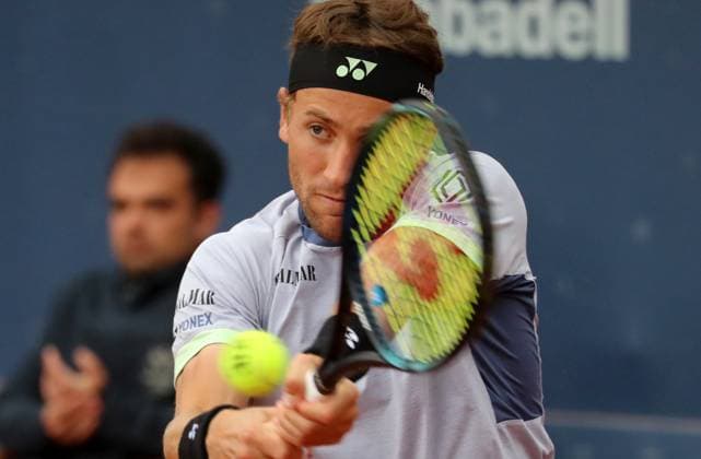 Barcelona Open Banc Sabadell 2024 - Day Four Casper Ruud is playing against Jordan Thompson in the round of 16 of the Barcelona Open Banc Sabadell, 71st Conde de Godo Trophy, at the Real Club de Tennis Barcelona 1899, in Barcelona, Spain, on April 18, 2024. Barcelona Barcelona Spain Copyright: xUrbanandsportx originalFilename:urbanandsport-barcelon240418_npeWJ
