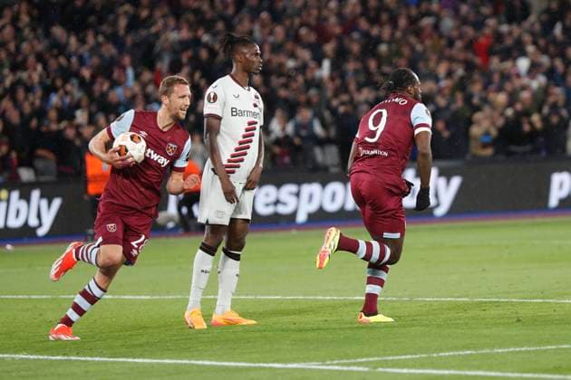 West Ham United v Bayer Leverkusen UEFA Europa League Michail Antonio of West Ham United scores his sides 1st goal during the UEFA Europa League Quarter-Final match at the London Stadium, Stratford Copyright: xPaulxChestertonx FIL-20049-0007 UK Newspapers OUT
