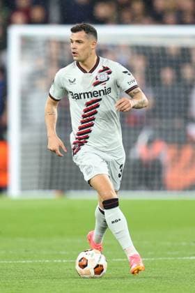 West Ham gegen Leverkusen 18. April 2024, London UEFA EUROPA League, Viertelfinale Rückspiel West Ham United gegen Bayer 04 Leverkusen Granit Xhaka von Bayer Leverkusen Foto Charlotte Wilson Abseits London UK  Copyright: xCharlottexWilsonx xOffsidexOffside
