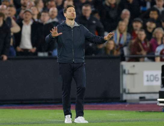 West Ham United FC v Bayer 04 Leverkusen: Quarter-Final Second Leg - UEFA Europa League 2023 24 Xabi Alonso, Head Coach of Bayer 04 Leverkusen on the side line during the UEFA Europa League 2023 24 Quarter-Final second leg match between West Ham United FC and Bayer 04 Leverkusen at Olympic Stadium on April 18, 2024 in London, England. London Olympic Stadium England United Kingdom Copyright: xNigelxFrench Sportsphoto APLx 14037828