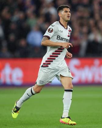 UEFA Europa League Quarter-Final West Ham United v Bayer 04 Leverkusen Exequiel Palacios of Bayer Leverkusen, during the UEFA Europa League Quarter-Final match West Ham United vs Bayer 04 Leverkusen at London Stadium, London, United Kingdom, 18th April 2024 (Photo by Gareth Evans News Images) London London Stadium United Kingdom Copyright: xGarethxEvans NewsxImagesx