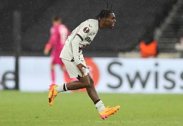 - West Ham United v Bayer 04 Leverkusen, UEFA Europa League, Quarter Final, 2nd Leg, London Stadium, London, UK - 18th April 2024. GOAL 1-1, Jeremie Frimpong of Bayer 04 Leverkusen goal celebration. - West Ham United v Bayer 04 Leverkusen, UEFA Europa League, Quarter Final, 2nd Leg, London Stadium, London, UK - 18th April 2024. London London Stadium UK Copyright: xDanxWeirx CP_West_Ham_United_Bayer_04_Leverkusen_44