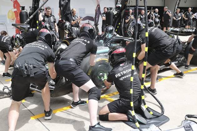 Mercedes AMG F1 Team pits stop practice during the Formula 1 Lenovo Chinese Grand Prix 2024, 5th round of the 2024 Formula One World Championship, WM, Weltmeisterschaft from April 19 to 21, 2024 on the Shanghai International Circuit, in Shanghai, China - F1 - CHINESE GRAND PRIX 2024 DPPI Panoramic  240419_R05_CHINA_DP_DC0A1676
