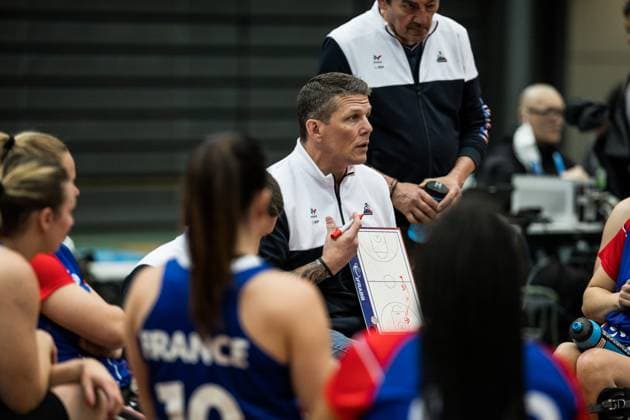 2024 IWBF Womens Repechage Canada France 19 04 2024 Frederic Guyot Coach France in timeout 2024 IWBF Womens Repechage Canada France Asue Arena, Osaka Copyright: xBEAUTIFULxSPORTS Wunderlx