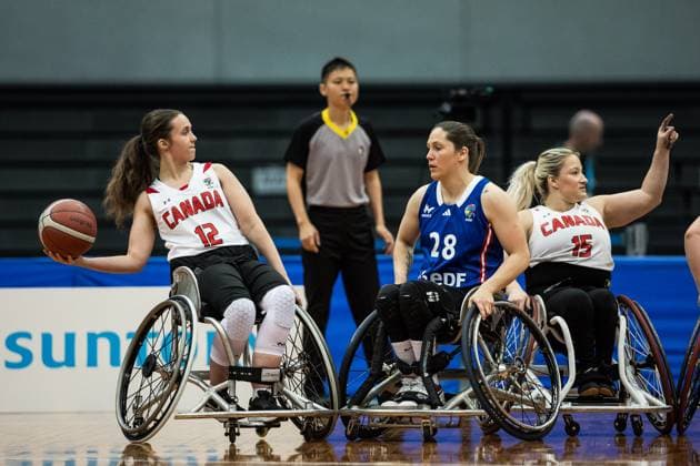 2024 IWBF Womens Repechage Canada France 19 04 2024 Bethany Johnson Canada, 12 on the ball, Lucie Nolet France, 28 2024 IWBF Womens Repechage Canada France Asue Arena, Osaka Copyright: xBEAUTIFULxSPORTS Wunderlx