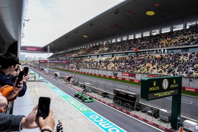 (240419) -- SHANGHAI, April 19, 2024 -- Kick Sauber s Chinese driver Zhou Guanyu competes during the first practice session of the Formula 1 Chinese Grand Prix at the Shanghai International Circuit in east China s Shanghai, on April 19, 2024. ) (SP)CHINA-SHANGHAI-FORMULA 1-GRAND PRIX HexChangshan 