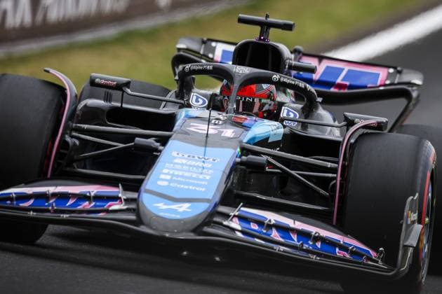 31 OCON Esteban (fra), Alpine F1 Team A524, action during the Formula 1 Lenovo Chinese Grand Prix 2024, 5th round of the 2024 Formula One World Championship, WM, Weltmeisterschaft from April 19 to 21, 2024 on the Shanghai International Circuit, in Shanghai, China - F1 - CHINESE GRAND PRIX 2024 DPPI Panoramic  240419_R05_CHINA_DP_XB3_0923