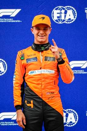NORRIS Lando (gbr), McLaren F1 Team MCL38, portrait Qualifying Sprint Race during the Formula 1 Lenovo Chinese Grand Prix 2024, 5th round of the 2024 Formula One World Championship, WM, Weltmeisterschaft from April 19 to 21, 2024 on the Shanghai International Circuit, in Shanghai, China - F1 - CHINESE GRAND PRIX 2024 DPPI Panoramic  05575