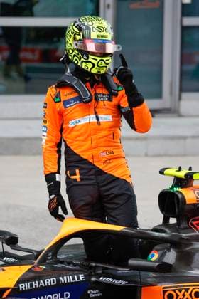 NORRIS Lando (gbr), McLaren F1 Team MCL38, portrait Qualifying Sprint Race during the Formula 1 Lenovo Chinese Grand Prix 2024, 5th round of the 2024 Formula One World Championship, WM, Weltmeisterschaft from April 19 to 21, 2024 on the Shanghai International Circuit, in Shanghai, China - F1 - CHINESE GRAND PRIX 2024 DPPI Panoramic  05493
