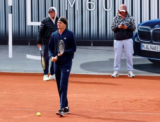 19 04 2024, BMW Open 2024, MTTC Iphitos Munich , Tennis, Sport, in the picture Alexander Senior, Alexander Zverev and Mischa Zverev