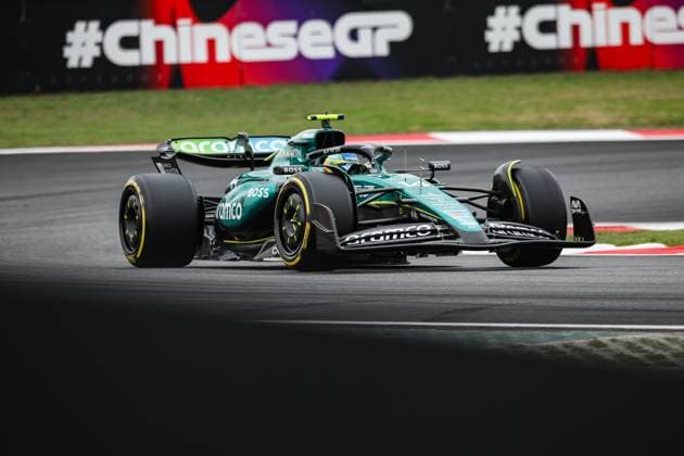 14 ALONSO Fernando (spa), Aston Martin F1 Team AMR24, action during the Formula 1 Lenovo Chinese Grand Prix 2024, 5th round of the 2024 Formula One World Championship, WM, Weltmeisterschaft from April 19 to 21, 2024 on the Shanghai International Circuit, in Shanghai, China - F1 - CHINESE GRAND PRIX 2024 DPPI Panoramic  240419_R05_CHINA_DP_XB3_2301
