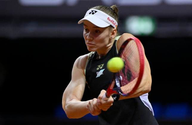Elena Rybakina KAZ Action Tennis Ladies Porsche Cup Porsche Tennis Grand Prix GP Stuttgart 2024 Porsche Arena 19 04 2024 DFL REGULATIONS PROHIBIT ANY USE OF PHOTOGRAPHS AS IMAGE SEQUENCES AND OR QUASI VIDEO Porsche Tennis Grand Prix GP Stuttgart 2024
