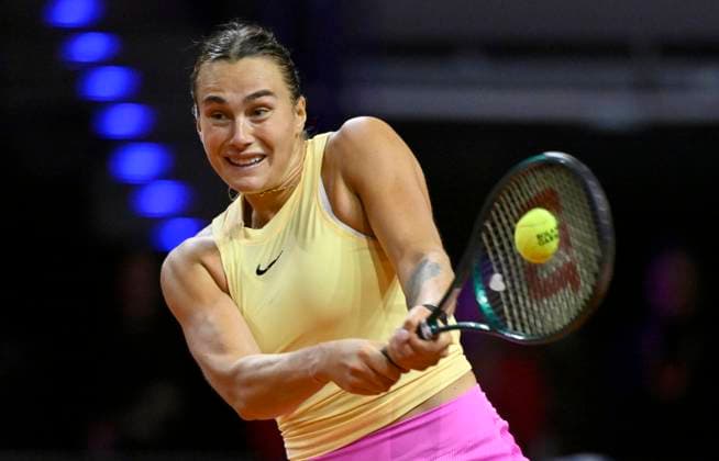 Aryna Sabalenka BLR Action Tennis Ladies Porsche Cup Porsche Tennis Grand Prix GP Stuttgart 2024 Porsche Arena 19 04 2024 DFL REGULATIONS PROHIBIT ANY USE OF PHOTOGRAPHS AS IMAGE SEQUENCES AND OR QUASI VIDEO Porsche Tennis Grand Prix GP Stuttgart 2024
