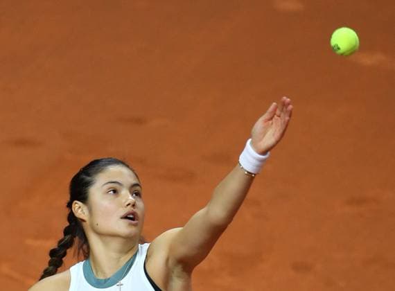 19 04 2024, Germany, Stuttgart, Porsche Tennis Grand Prix 2024, quarter-finals, Emma Raducanu GBR