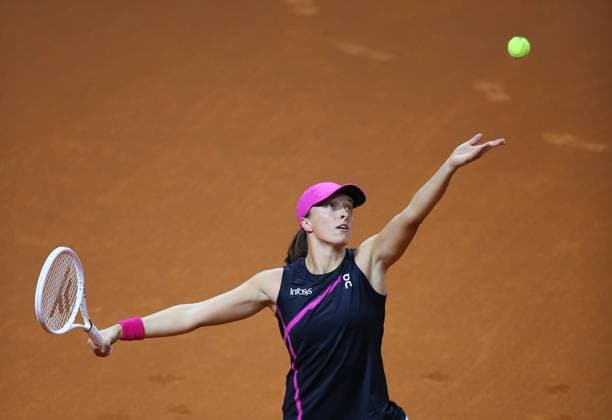 19 04 2024, Germany, Stuttgart, Porsche Tennis Grand Prix 2024, quarter-finals, Iga Swiatek POL