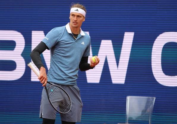 Alexander Zverev GER Portrait, Portrait, with ball Tennis BMW Open 2024 Munich 19 04 2024 PHOTO Mladen Lackovic LakoPress