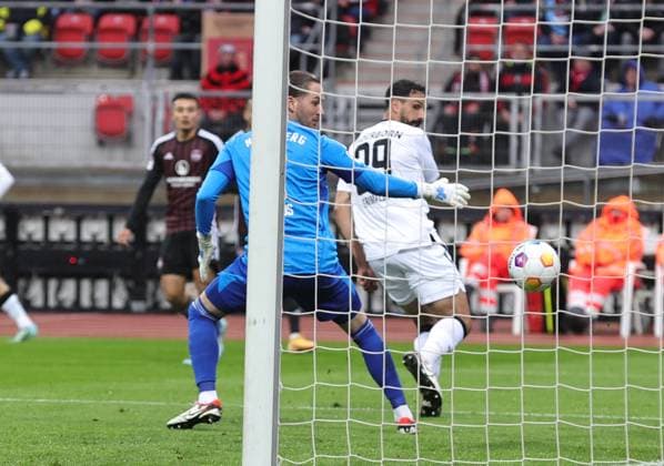 19 04 2024 Soccer Season 2023 2024 2 Soccer Bundesliga 30 Matchday 1 FC Nuremberg FCN Club SC Paderborn 07 SCP Sportfoto Zink DaMa xdaxmax DFL regulations prohibit any use of photographs as image sequences and or quasi video only for editorial use Goal Goal Shot to 0 1 Goalscorer Adriano Grimaldi 39, SC Paderborn vs Carl Klaus 1, 1 FC Nuremberg FCN