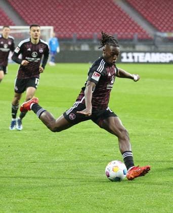 19 04 2024 Soccer Season 2023 2024 2 Soccer Bundesliga 30 Matchday 1 FC Nürnberg FCN Club SC Paderborn 07 SCP Sportfoto Zink DaMa xdaxmax DFL regulations prohibit any use of photographs as image sequences and or quasi video only for editorial use Joseph Hungbo 23, 1 FC Nürnberg FCN Freisteller Einzelbild