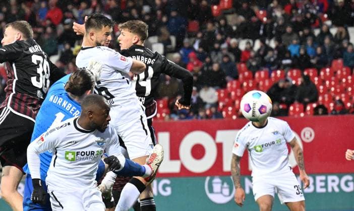19 04 2024 Soccer Season 2023 2024 2 Soccer Bundesliga 30 Matchday 1 FC Nuremberg FCN Club SC Paderborn 07 SCP Sportfoto Zink xwoxzix DFL regulations prohibit any use of photographs as image sequences and or quasi video only for editorial use Visar Musliu 16, SC Paderborn 07 scored goal goal shot to 0 2 against Carl Klaus 1, 1 FC Nuremberg FCN Finn Jeltsch 44, 1 FC Nuremberg FCN