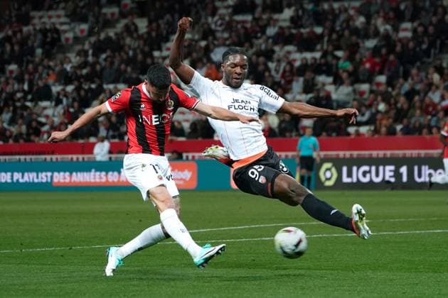 But - Morgan Sanson (OGC Nice) - Isaak TourÃ (FC Lorient) FOOTBALL : OGC Nice vs FC Lorient - Ligue 1 Uber Eats - Nice - 19 04 2024 NorbertScanella Panoramic 