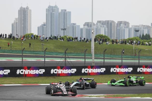 20 MAGNUSSEN Kevin (den), Haas F1 Team VF-24 Ferrari, action during the Formula 1 Lenovo Chinese Grand Prix 2024, 5th round of the 2024 Formula One World Championship, WM, Weltmeisterschaft from April 19 to 21, 2024 on the Shanghai International Circuit, in Shanghai, China - F1 - CHINESE GRAND PRIX 2024 DPPI Panoramic  240420_R05_CHINA_DP_FG009913