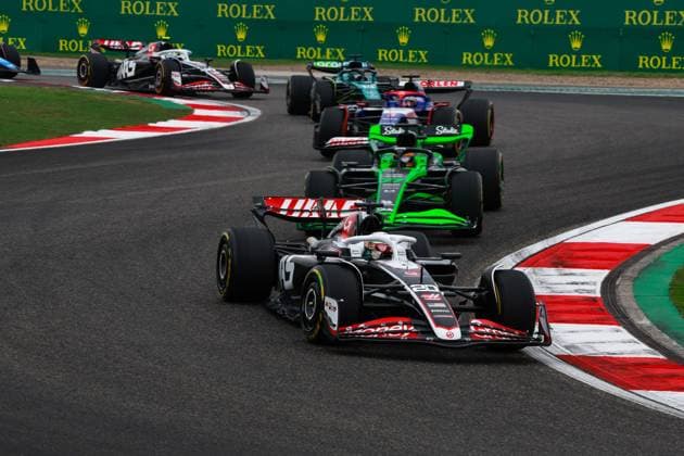 20 MAGNUSSEN Kevin (den), Haas F1 Team VF-24 Ferrari, action during the Formula 1 Lenovo Chinese Grand Prix 2024, 5th round of the 2024 Formula One World Championship, WM, Weltmeisterschaft from April 19 to 21, 2024 on the Shanghai International Circuit, in Shanghai, China - F1 - CHINESE GRAND PRIX 2024 DPPI Panoramic  240420_R05_CHINA_DP_JK984597