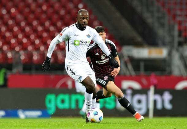 19 04 2024 Soccer Season 2023 2024 2 Soccer Bundesliga 30 Matchday 1 FC Nürnberg FCN Club SC Paderborn 07 SCP Sportfoto Zink DaMa xdaxmax DFL regulations prohibit any use of photographs as image sequences and or quasi video only for editorial use David Kinsombi 8, SC Paderborn 07 Freisteller Einzelbild