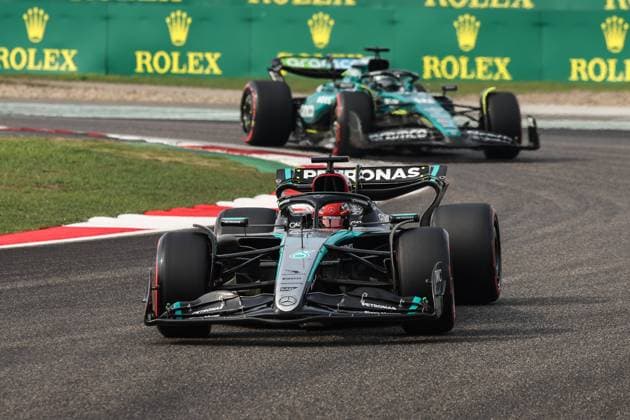 63 RUSSELL George (gbr), Mercedes AMG F1 Team W15, action during the Formula 1 Lenovo Chinese Grand Prix 2024, 5th round of the 2024 Formula One World Championship, WM, Weltmeisterschaft from April 19 to 21, 2024 on the Shanghai International Circuit, in Shanghai, China - F1 - CHINESE GRAND PRIX 2024 DPPI Panoramic  240420_R05_CHINA_DP_XB3_3928