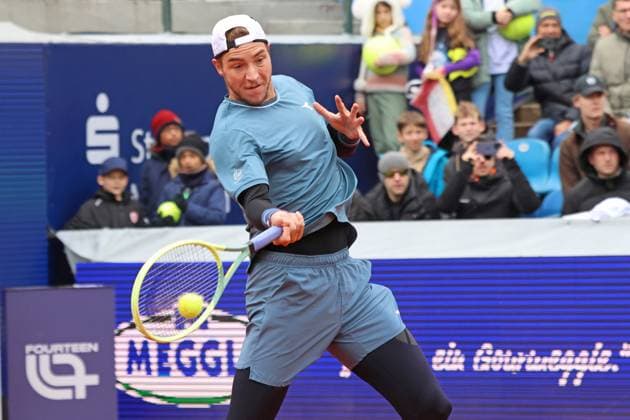 Jan Lennard Struff GER wins the match against Felix Auger Aliassime and reaches the final, single picture, on the ball Tennis BMW Open 2024 Munich 20 04 2024 PHOTO Mladen Lackovic LakoPress