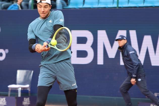 Jan Lennard Struff GER wins the match against Felix Auger Aliassime and reaches the final, Tennis BMW Open 2024 Munich 20 04 2024 PHOTO Mladen Lackovic LakoPress