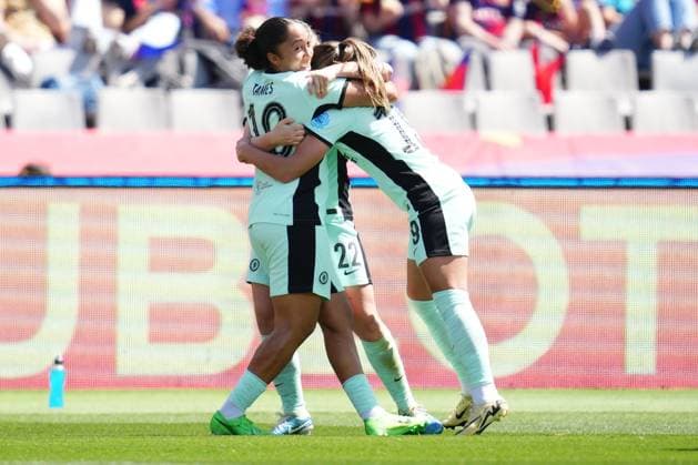 Erin Cuthbert of Chelsea and Scotland celebrates with his teammates after scoring the 0-1 FC Barcelona, Barca v Chelsea FC. UEFA Women s Champions League match. Semi-Finals, first leg, Football, Lluis Companys Stadium, Barcelona, Spain - 20 April 2024 Editorial use only  Copyright: xBaguxBlanco Shutterstockx 14442649d